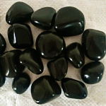 Black Polished Riverbed Pebble Stoned